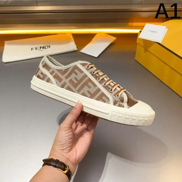 FENDI フェンデイ 人気セール100%新品 2026 メンズ用 カジュアルシューズ 商品画像 11