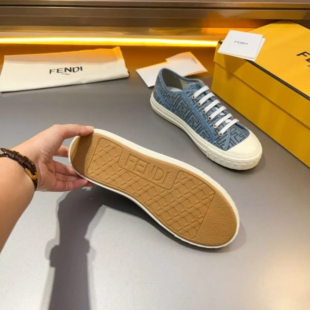 FENDI フェンデイ 海外大人気アイテム 2026 メンズ用 カジュアルシューズ 商品画像 10