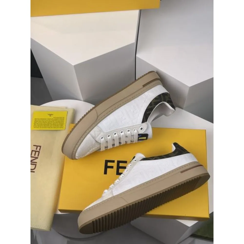 2024FW メンズ用 カジュアルシューズ FENDI フェンデイ レトロ感のあるデザイン 商品画像 7