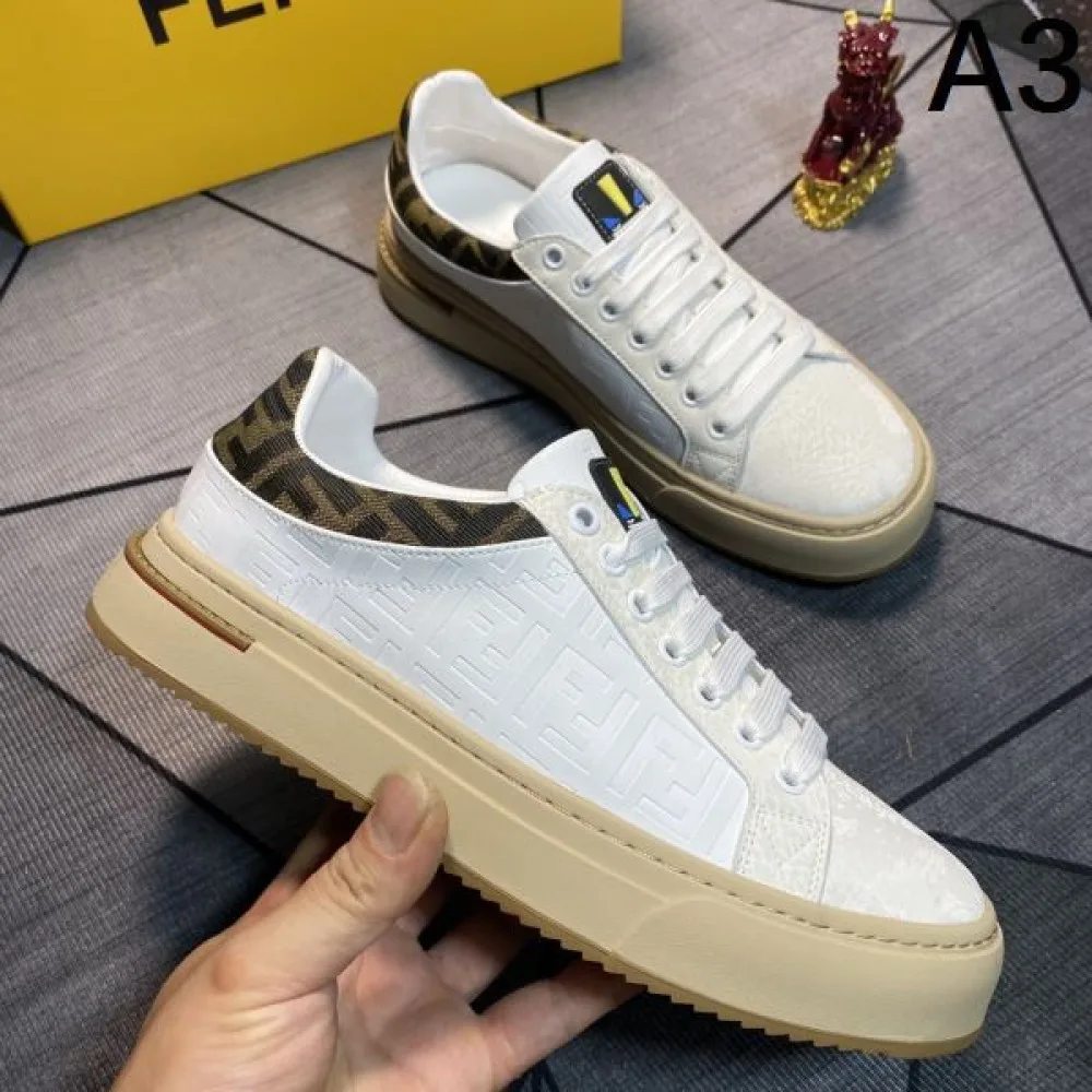 2024FW メンズ用 カジュアルシューズ FENDI フェンデイ 人気の高さがうかがえ 商品画像 3
