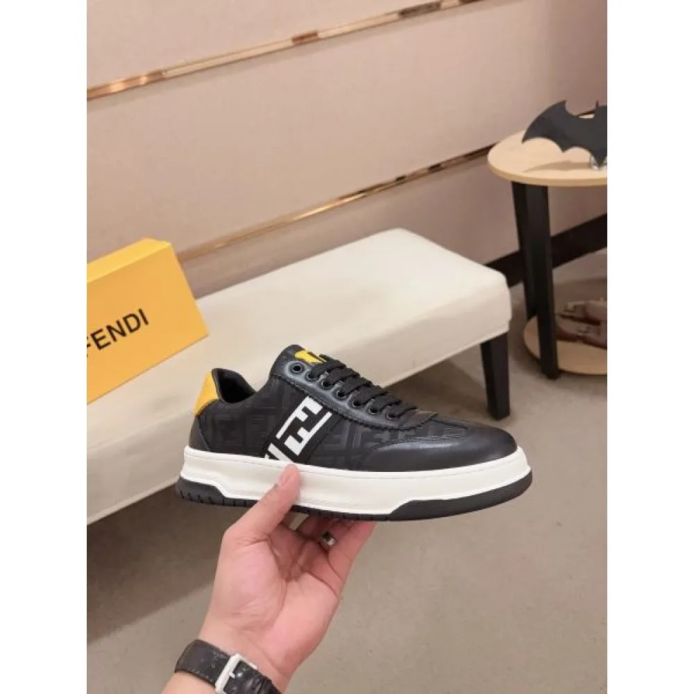 2024FW メンズ用 カジュアルシューズ FENDI フェンデイ ファッション感が満点 商品画像 4