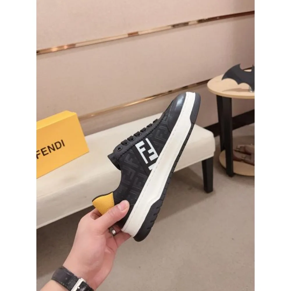2024FW メンズ用 カジュアルシューズ FENDI フェンデイ ファッション感が満点 商品画像 5