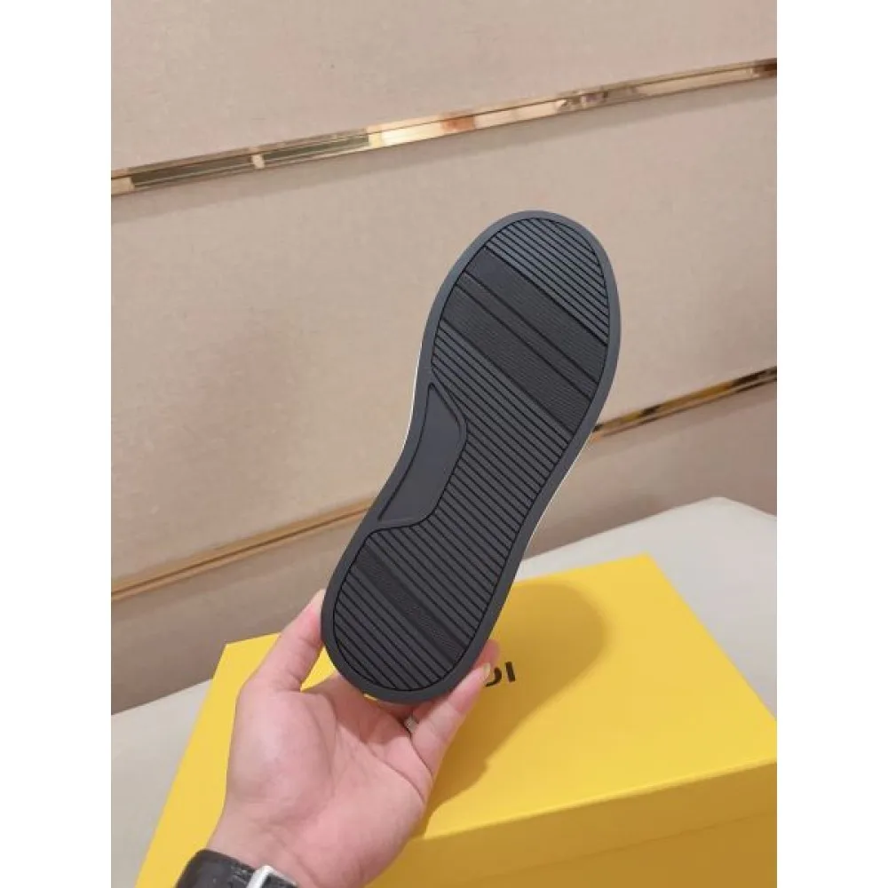 2024FW メンズ用 カジュアルシューズ FENDI フェンデイ 品質高き人気アイテム 商品画像 9