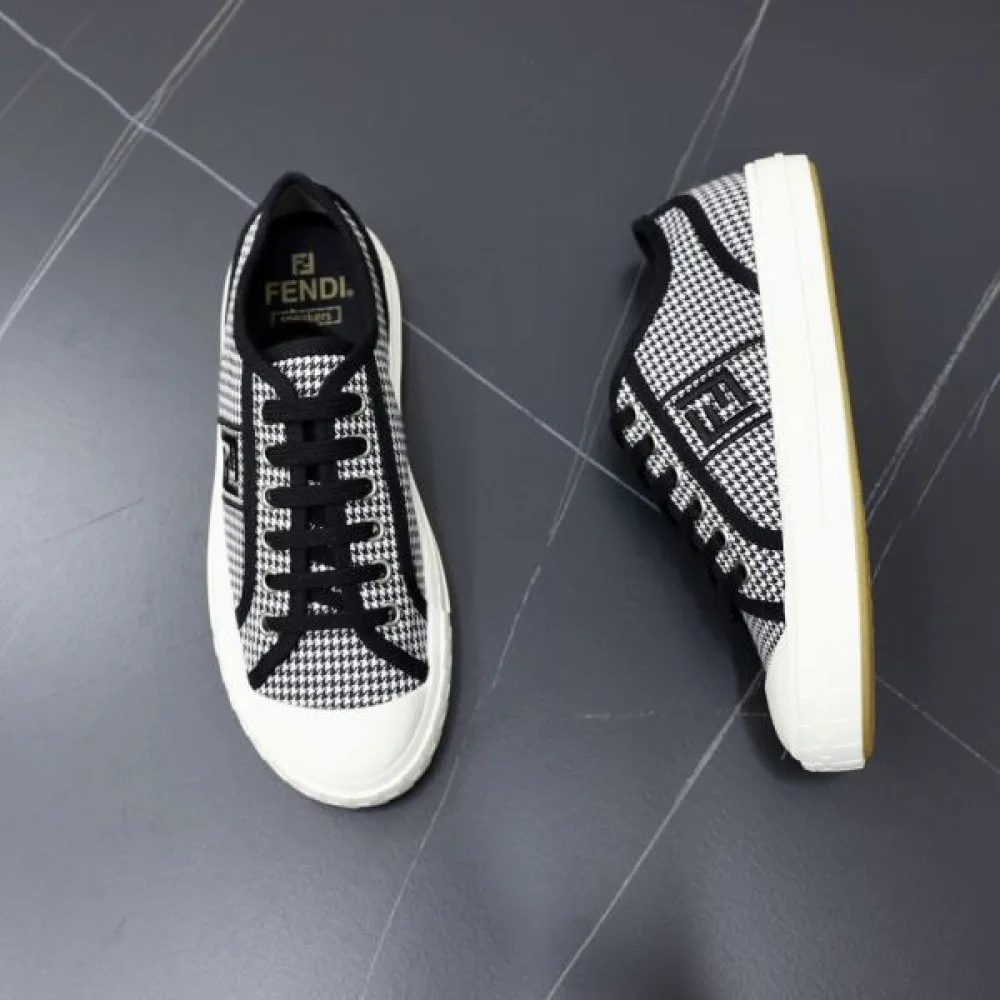 2024FW メンズ用 カジュアルシューズ FENDI フェンデイ シーン問わずに使える 商品画像 6
