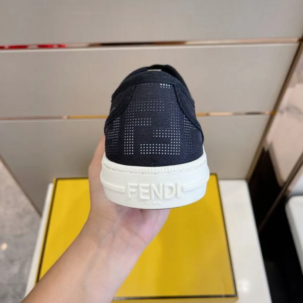 2024FW メンズ用 カジュアルシューズ FENDI フェンデイ お気に入りのスタイル 商品画像 7