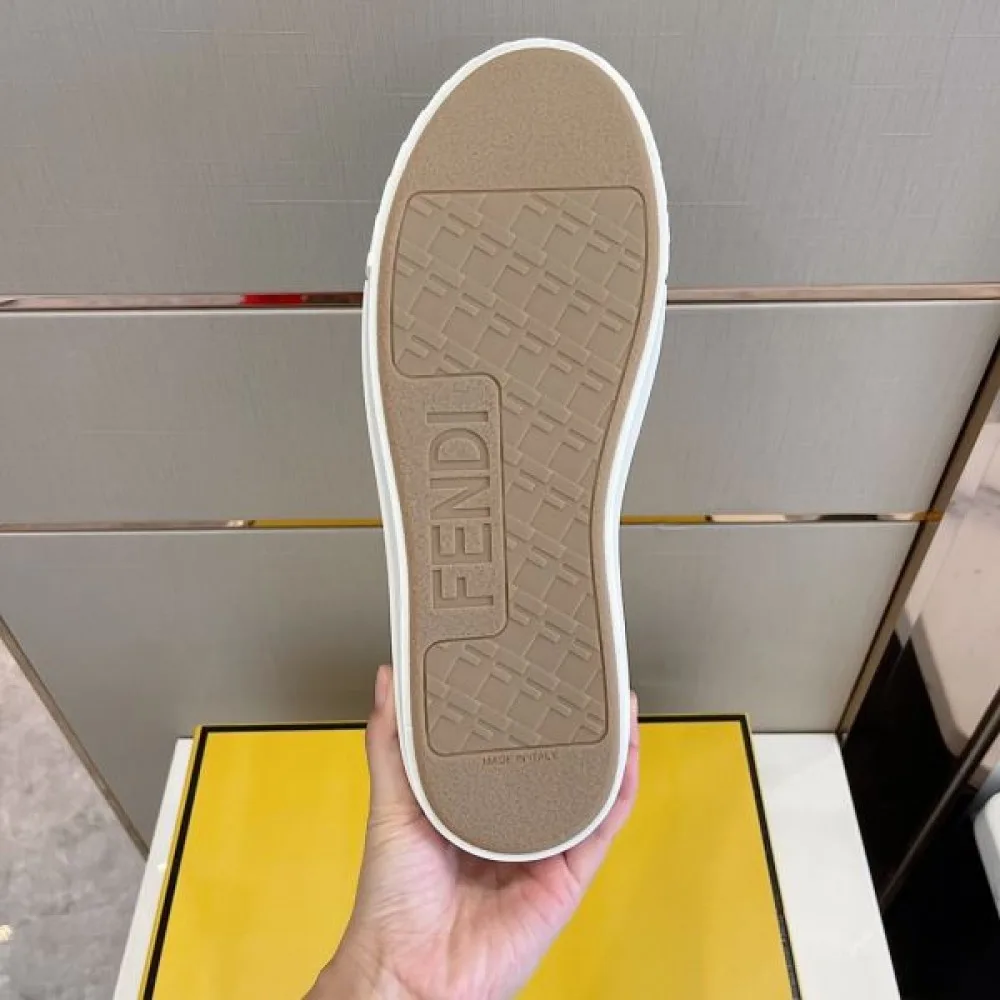 2024FW メンズ用 カジュアルシューズ FENDI フェンデイ お気に入りのスタイル 商品画像 9