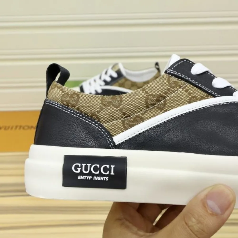 GUCCI グッチ 上品カジュアルな雰囲気に 2026 メンズ用 カジュアルシューズ 商品画像 8
