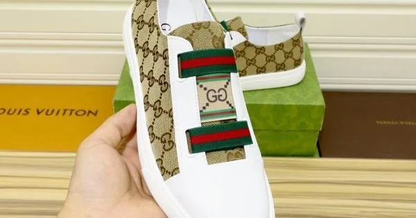 GUCCI グッチ 誰でもオシャレになれる! 2026 メンズ用 カジュアルシューズ 商品画像 11