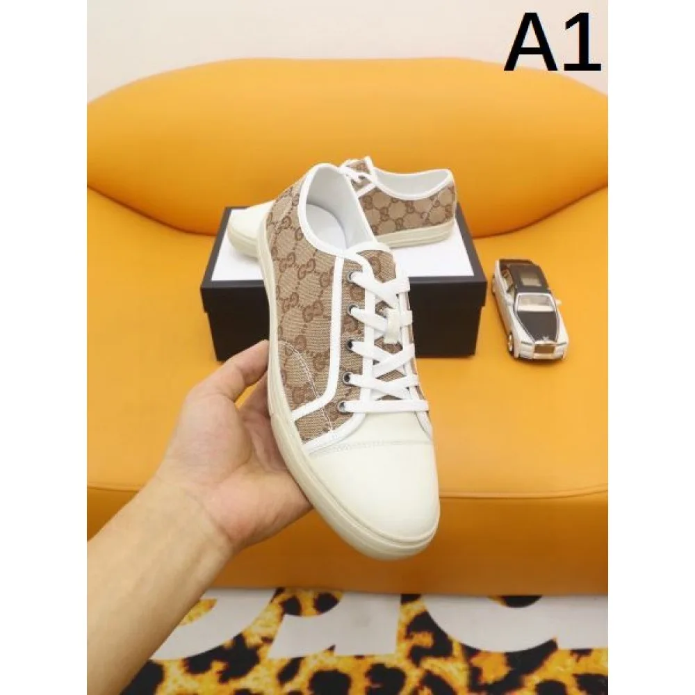 GUCCI グッチ 雑誌にも人気掲載アイテム 2026 メンズ用 カジュアルシューズ 商品画像 1