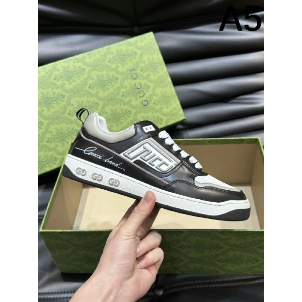 GUCCI グッチ 品質高き人気アイテム 2026 メンズ用 カジュアルシューズ 商品画像 5