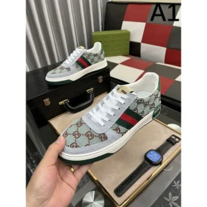 GUCCI グッチ 今季買い逃した人必見! 2026 メンズ用 カジュアルシューズ 商品画像 1