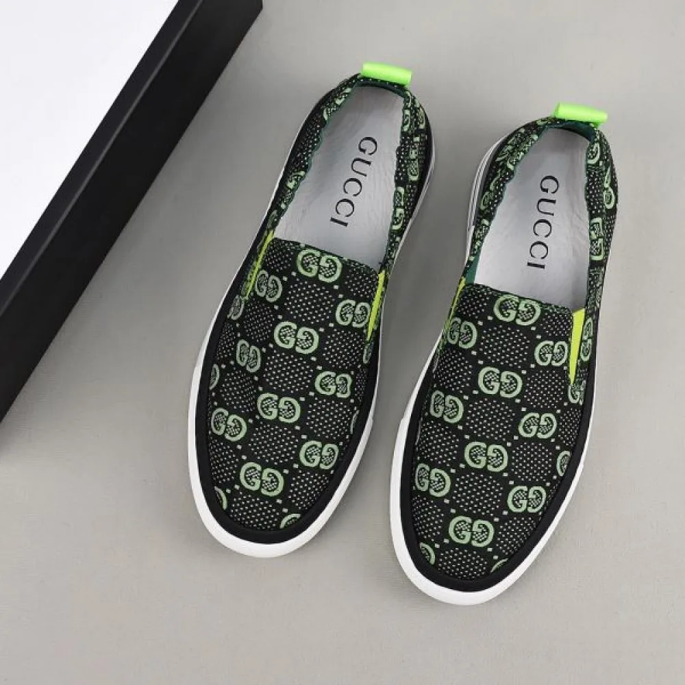 GUCCI グッチ お気に入りのスタイル 2026 メンズ用 カジュアルシューズ 商品画像 3