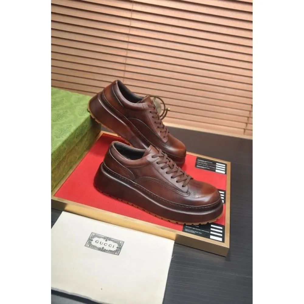 GUCCI グッチ とても取り入れやすい 2026 メンズ用 カジュアルシューズ 商品画像 6