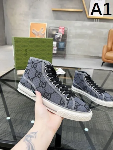 GUCCI グッチ カッコ良くキあります 2026 メンズ用 カジュアルシューズ 商品画像 10
