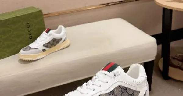 GUCCI グッチ 安定感のある夏新作 2026 メンズ用 カジュアルシューズ 商品画像 11