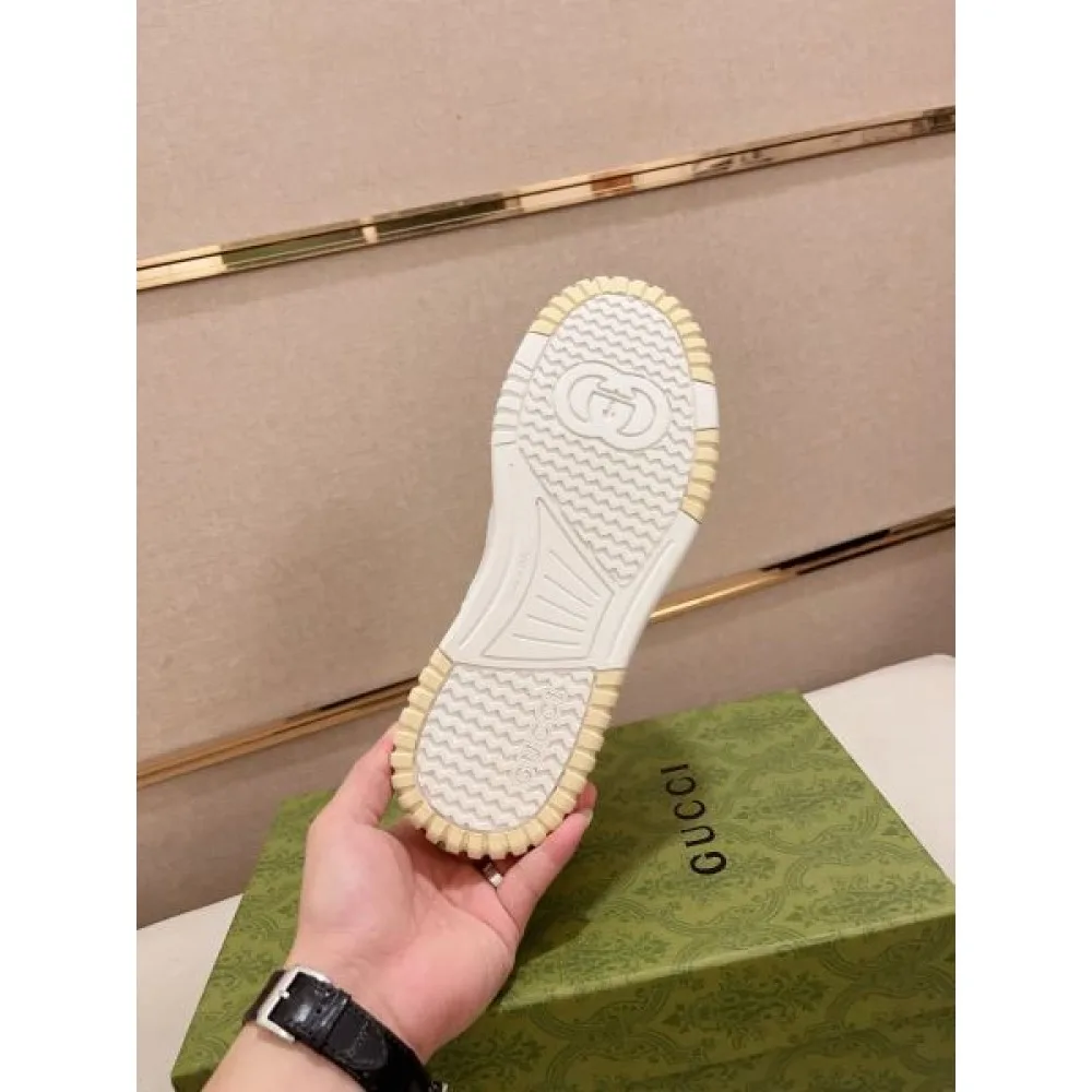 GUCCI グッチ この夏に入れるべき 2026 メンズ用 カジュアルシューズ 商品画像 9