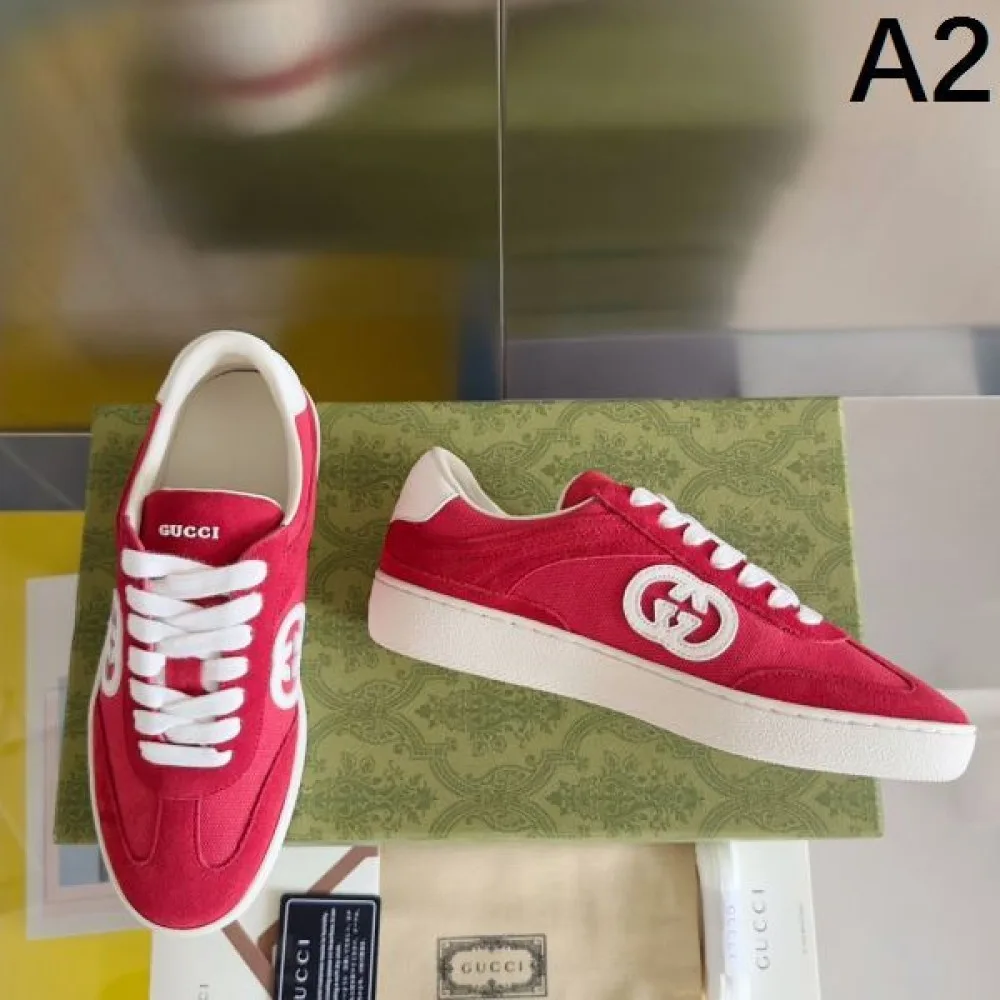 GUCCI グッチ 累積売上総額第1位 2026 メンズ用 カジュアルシューズ 商品画像 2