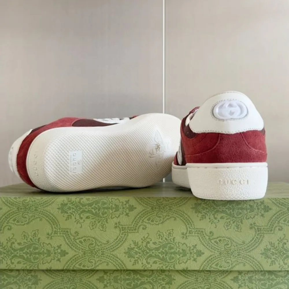 GUCCI グッチ 累積売上総額第1位 2026 メンズ用 カジュアルシューズ 商品画像 9