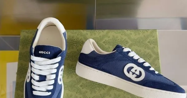 GUCCI グッチ 累積売上総額第1位 2026 メンズ用 カジュアルシューズ 商品画像 11