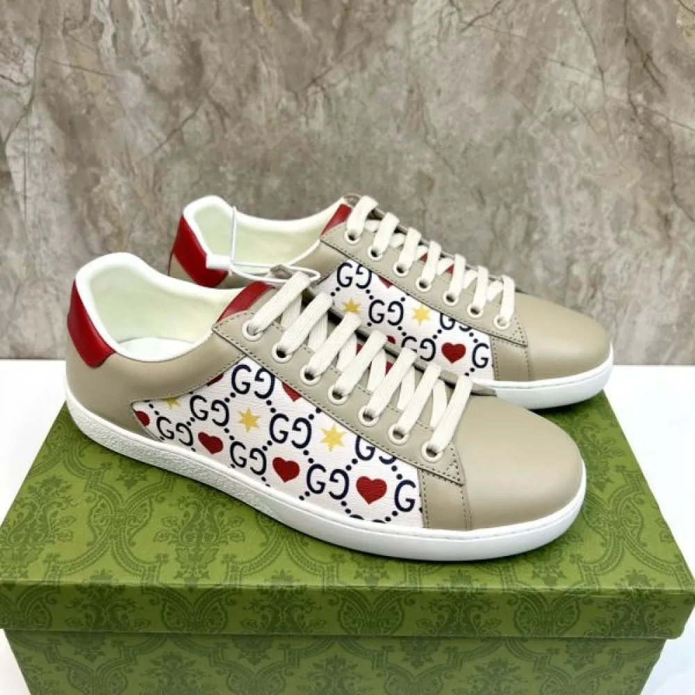 GUCCI グッチ 春夏最新作完売必至 2026 メンズ用 カジュアルシューズ 商品画像 5