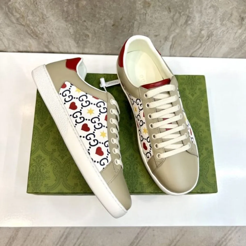 GUCCI グッチ 春夏最新作完売必至 2026 メンズ用 カジュアルシューズ 商品画像 7