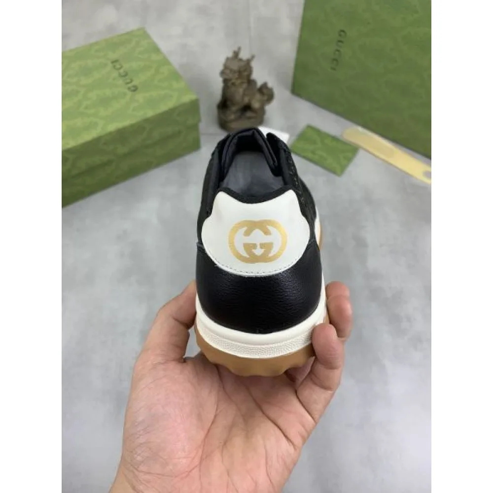GUCCI グッチ 販売店舗限定モデル 2026 メンズ用 カジュアルシューズ 商品画像 8