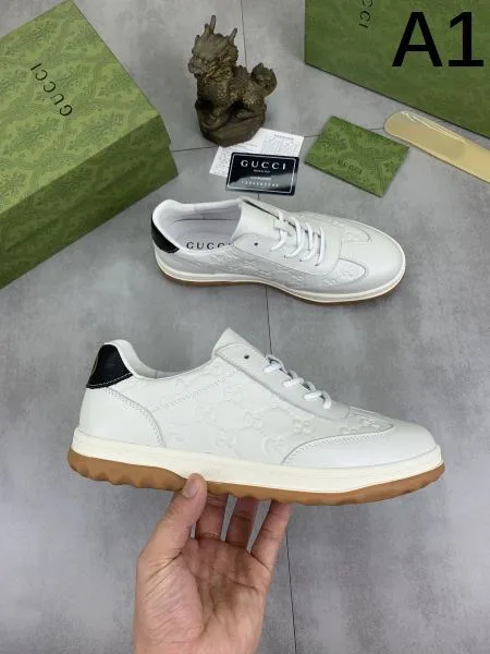 GUCCI グッチ 販売店舗限定モデル 2026 メンズ用 カジュアルシューズ 商品画像 10