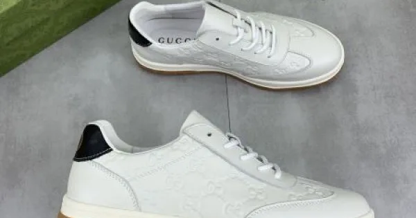 GUCCI グッチ 販売店舗限定モデル 2026 メンズ用 カジュアルシューズ 商品画像 11
