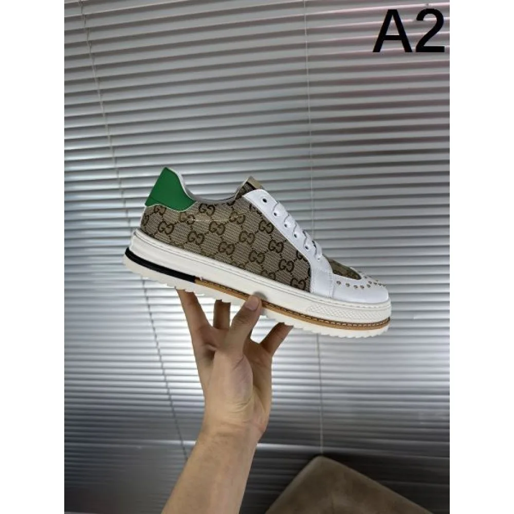 GUCCI グッチ 夏の軽やかなコーデ 2026 メンズ用 カジュアルシューズ 商品画像 2