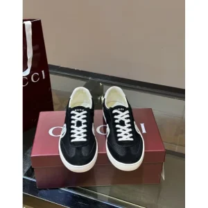 GUCCI グッチ 今夏も絶対に流行る 2026 メンズ用 カジュアルシューズ 商品画像 1