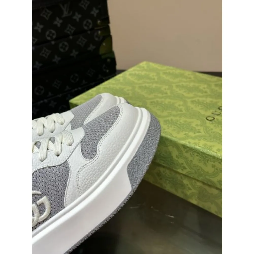 GUCCI グッチ 春夏の必需アイテム 2026 メンズ用 カジュアルシューズ 商品画像 7