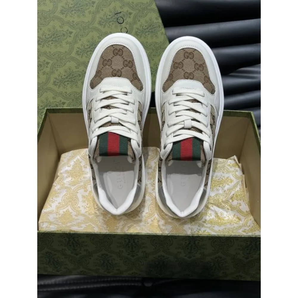GUCCI グッチ 大切な方へのギフト 2026 メンズ用 カジュアルシューズ 商品画像 6