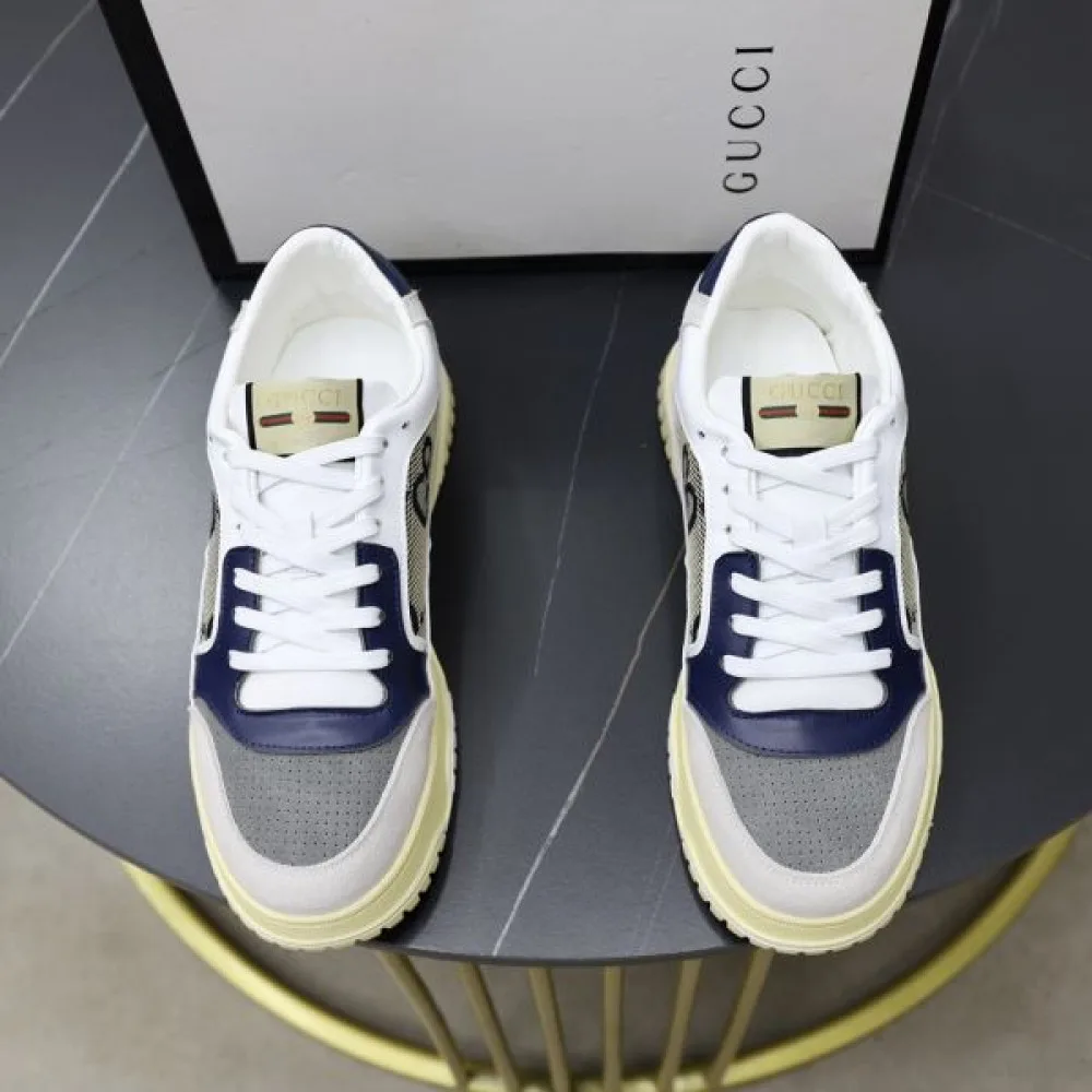 GUCCI グッチ 限定発売の夏季新作 2026 メンズ用 カジュアルシューズ 商品画像 4