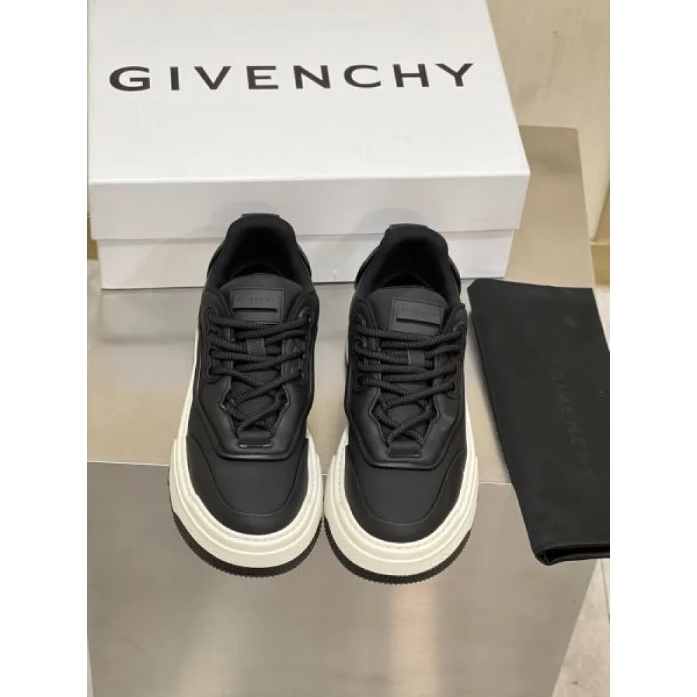 GIVENCHY ジバンシィ 衝撃セールで破格 2026 メンズ用 カジュアルシューズ 商品画像 5