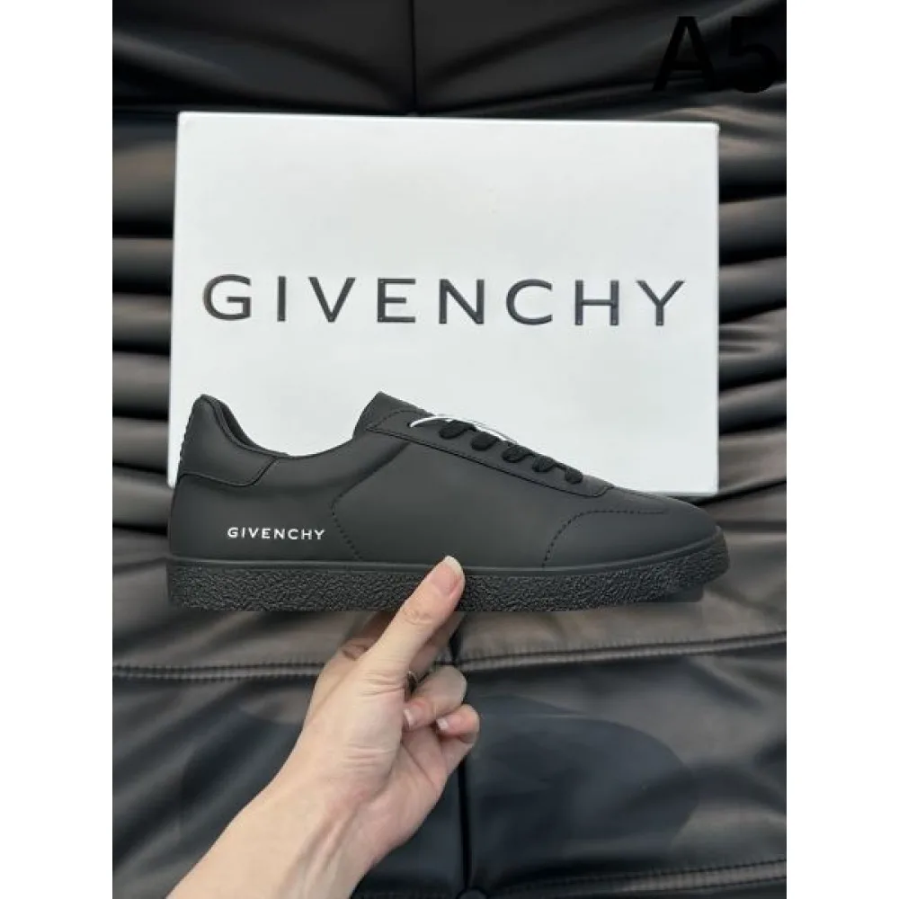 GIVENCHY ジバンシィ 超人気モデル入荷 2026 メンズ用 カジュアルシューズ 商品画像 5