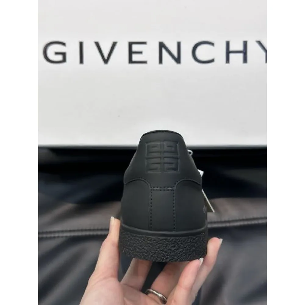 GIVENCHY ジバンシィ 超人気モデル入荷 2026 メンズ用 カジュアルシューズ 商品画像 9