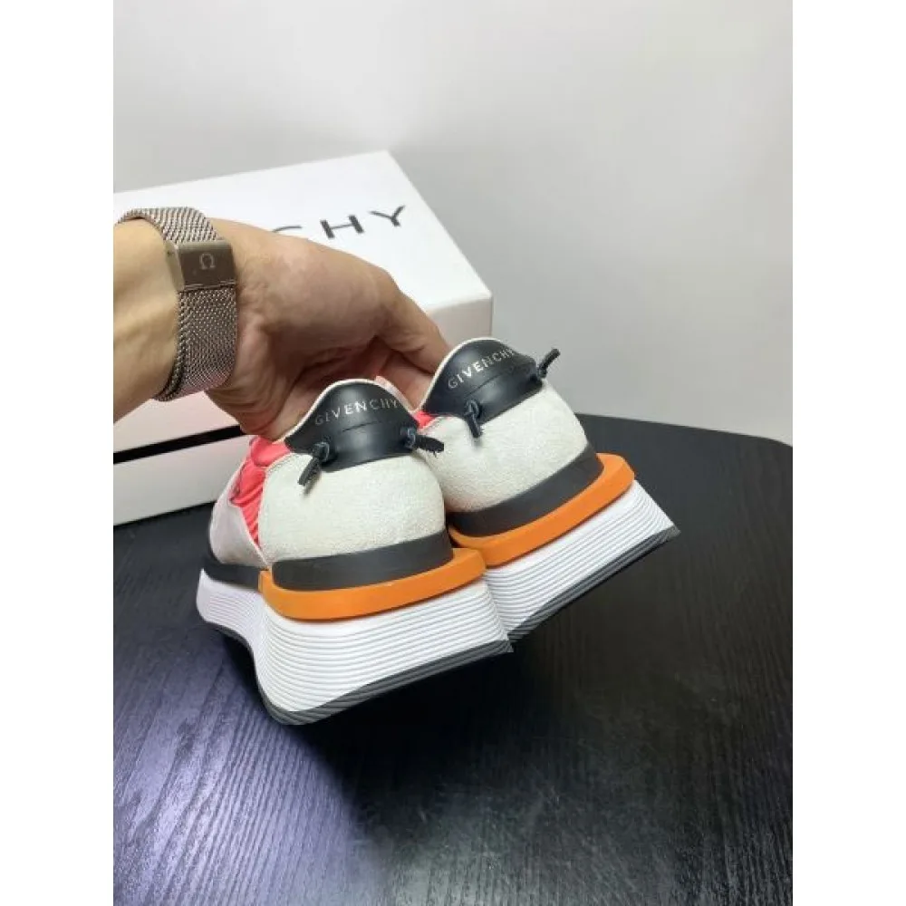 GIVENCHY ジバンシィ 大人カジュアルな 2026 メンズ用 カジュアルシューズ 商品画像 8