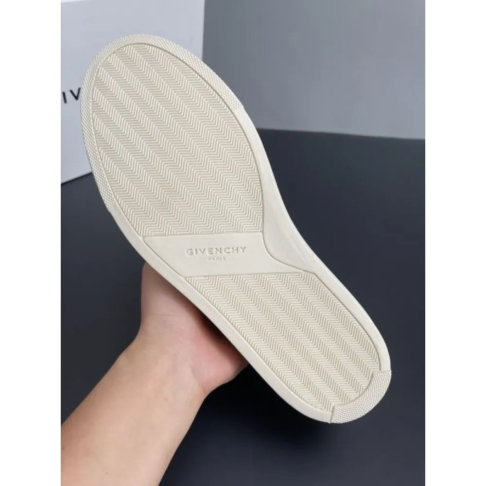 GIVENCHY ジバンシィ TOPセラー賞受賞 2026 メンズ用 カジュアルシューズ 商品画像 9