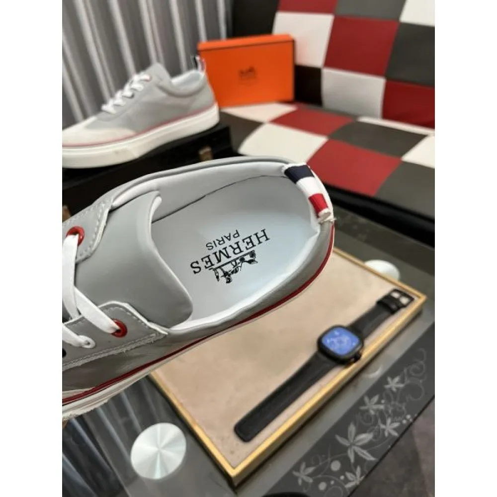 HERMES エルメス ファッションの流行り 2026 メンズ用 カジュアルシューズ 商品画像 8