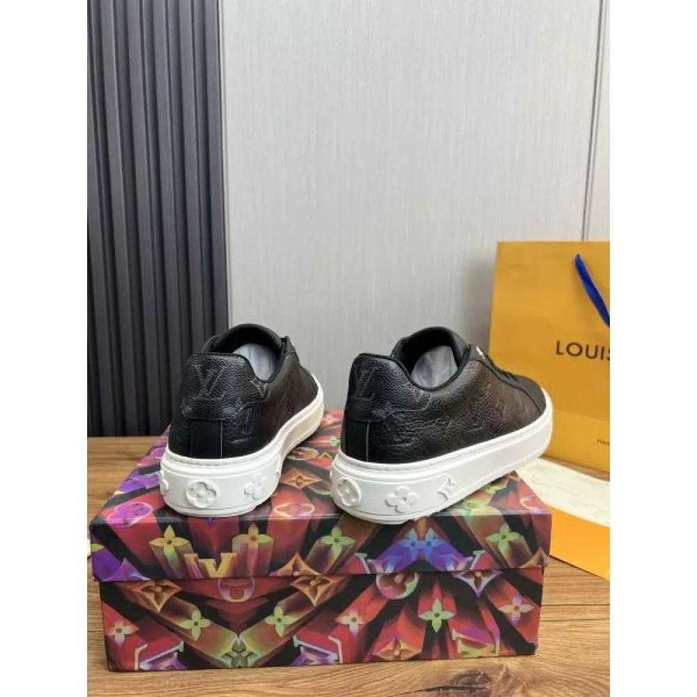 LOUIS VUITTON ルイヴィトン 人気爆発 2026 メンズ用 カジュアルシューズ 商品画像 8