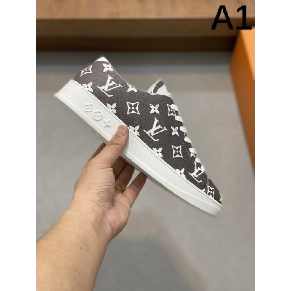 LOUIS VUITTON ルイヴィトン 注目No.1 2026 メンズ用 カジュアルシューズ 商品画像 1