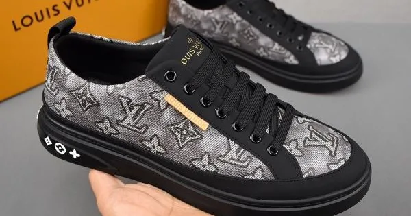 LOUIS VUITTON ルイヴィトン 大変お得 2026 メンズ用 カジュアルシューズ 商品画像 11