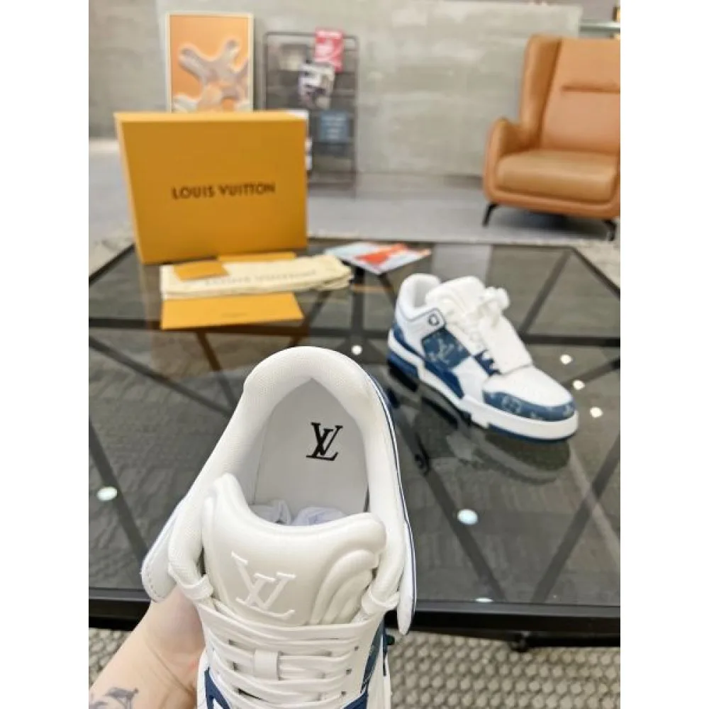 LOUIS VUITTON ルイヴィトン 期間限定 2026 メンズ用 カジュアルシューズ 商品画像 7