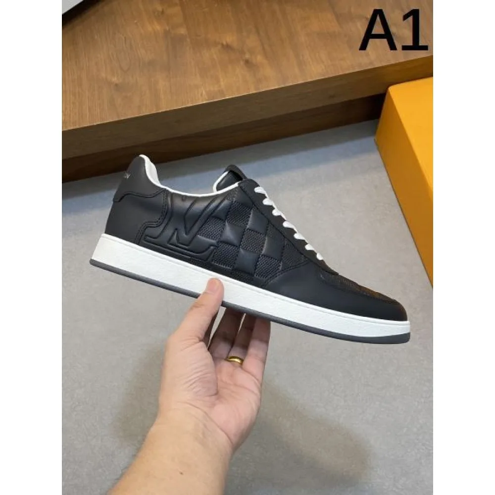 LOUIS VUITTON ルイヴィトン 最新作入荷 2026 メンズ用 カジュアルシューズ 商品画像 1