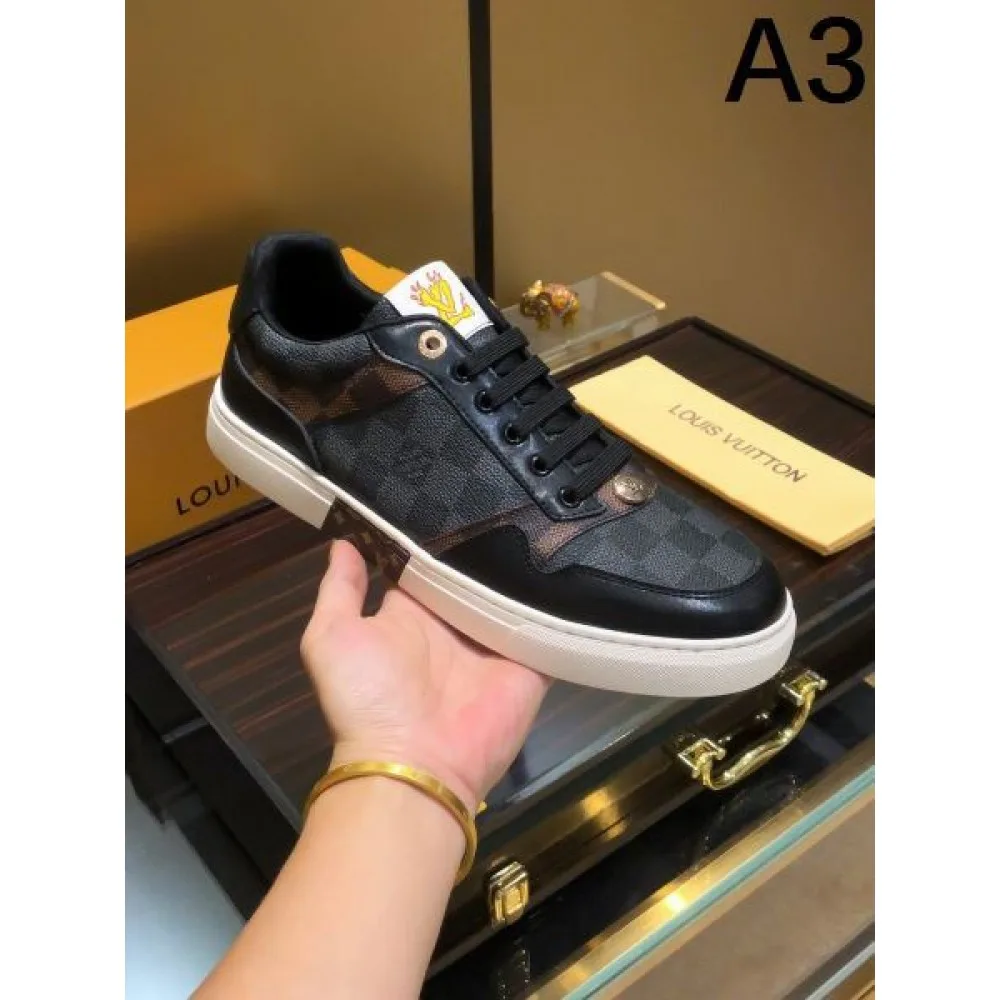 LOUIS VUITTON ルイヴィトン 夏オススメ新作 2026 メンズ用 カジュアルシューズ 商品画像 3