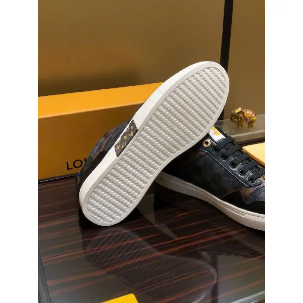 LOUIS VUITTON ルイヴィトン 夏オススメ新作 2026 メンズ用 カジュアルシューズ 商品画像 9