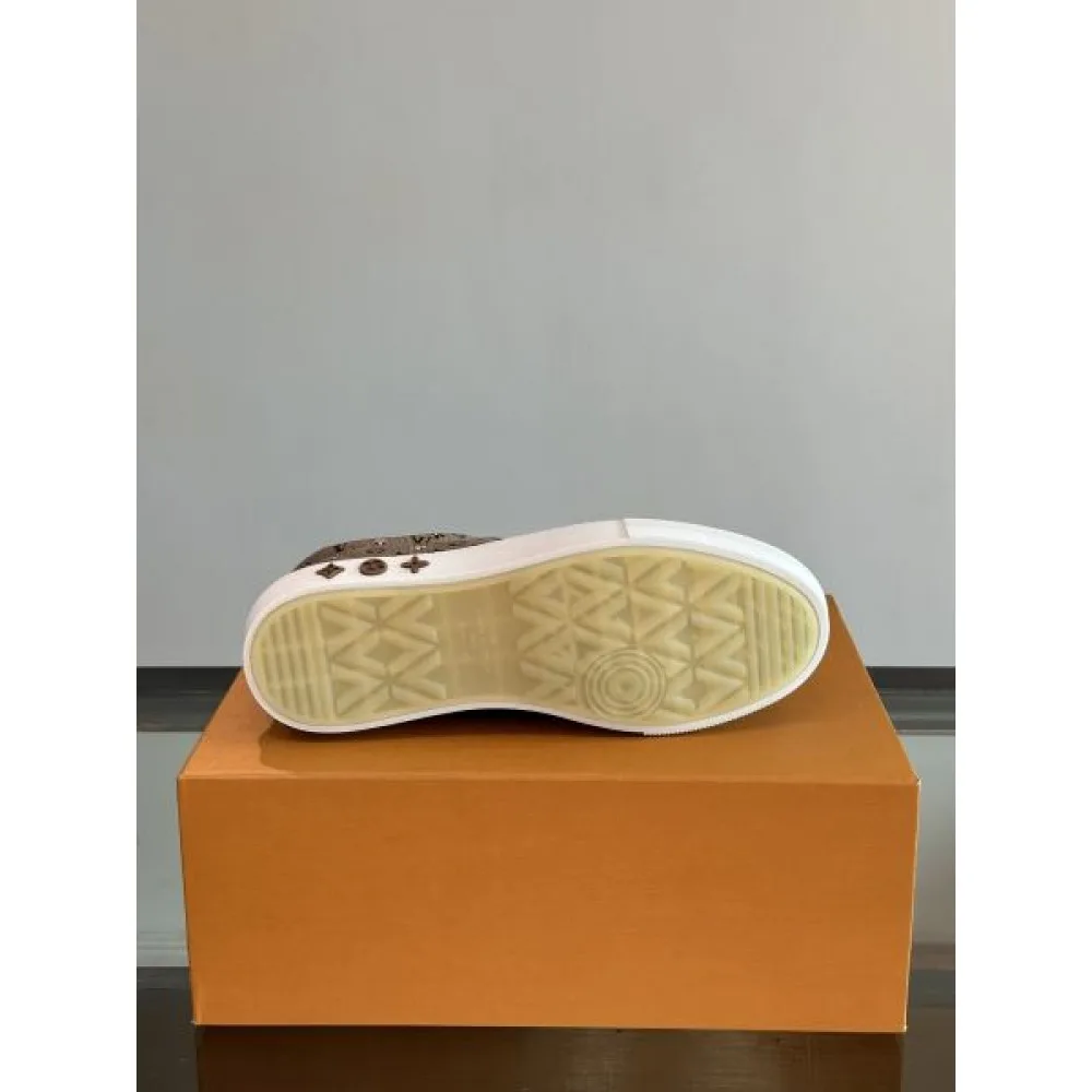 LOUIS VUITTON ルイヴィトン 今年の夏季本命 2026 メンズ用 カジュアルシューズ 商品画像 9