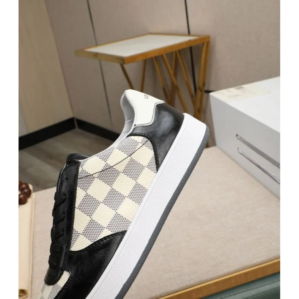 LOUIS VUITTON ルイヴィトン 話題の夏季新作 2026 メンズ用 カジュアルシューズ 商品画像 6