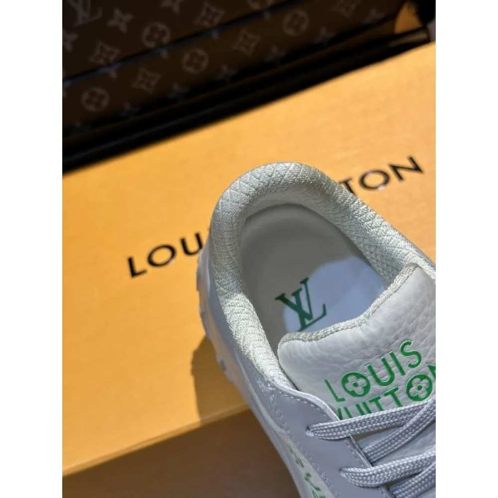 LOUIS VUITTON ルイヴィトン 夏シーズン特集 2026 メンズ用 カジュアルシューズ 商品画像 8
