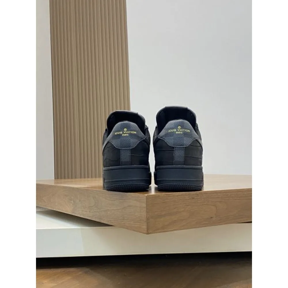 2024FW メンズ用 カジュアルシューズ LOUIS VUITTON ルイヴィトン 限定デザイン 商品画像 8